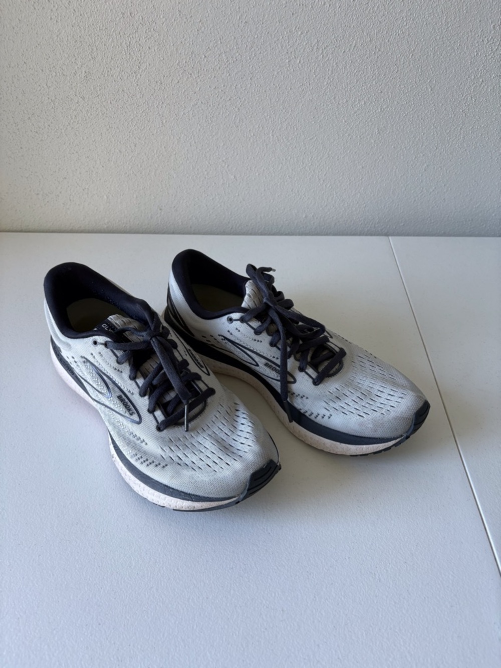 Brooks Glycerin 19 Size Women 9 Navy & Gray‎ Activewear Running Walking Comfort - Picture 3 of 13